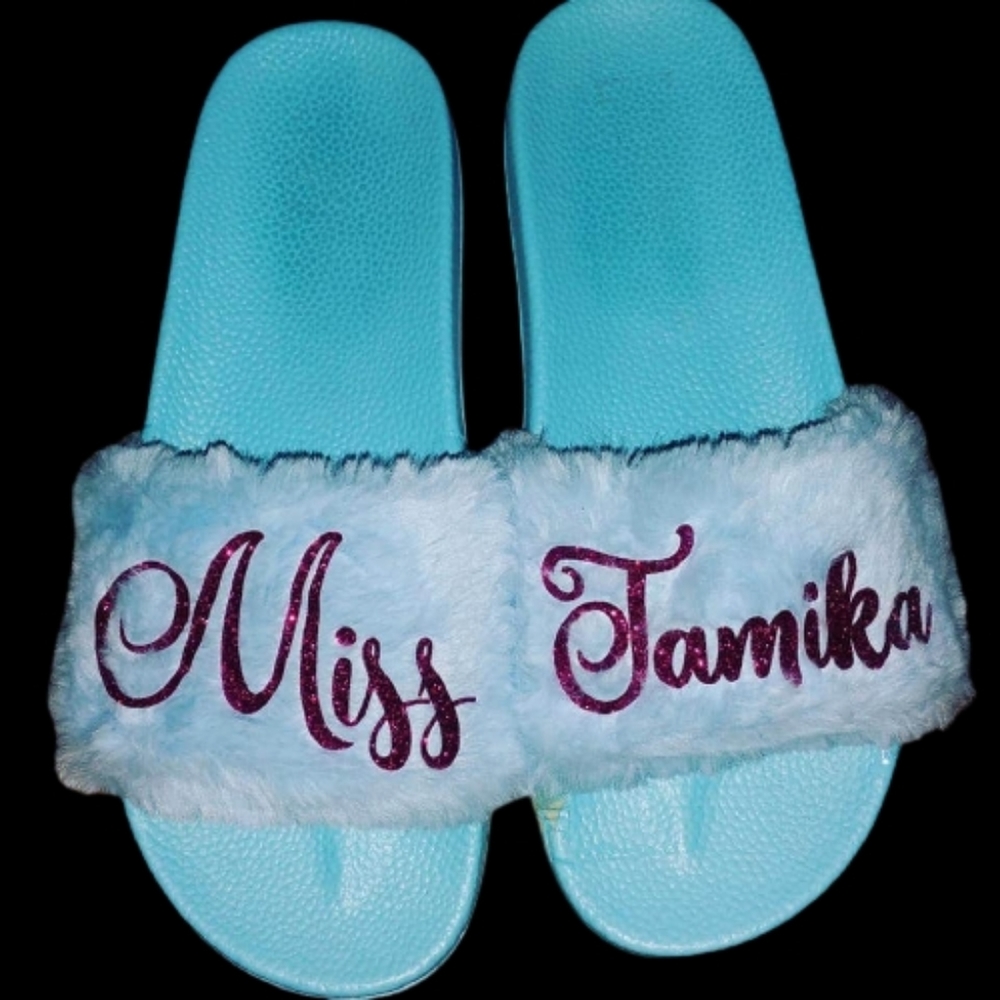 Custom Womens glitter slides. Your name